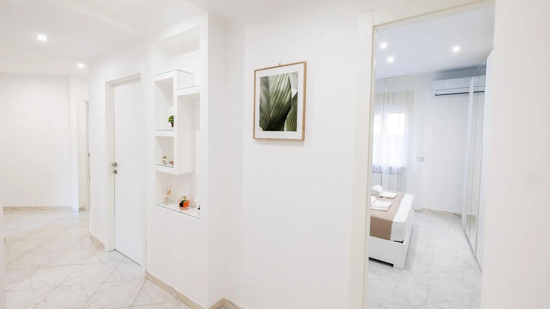 Apartment Maison Teresa Naples Italy